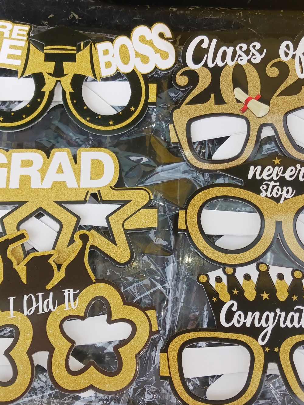 2026 Graduation Set - Picture 2 of 13